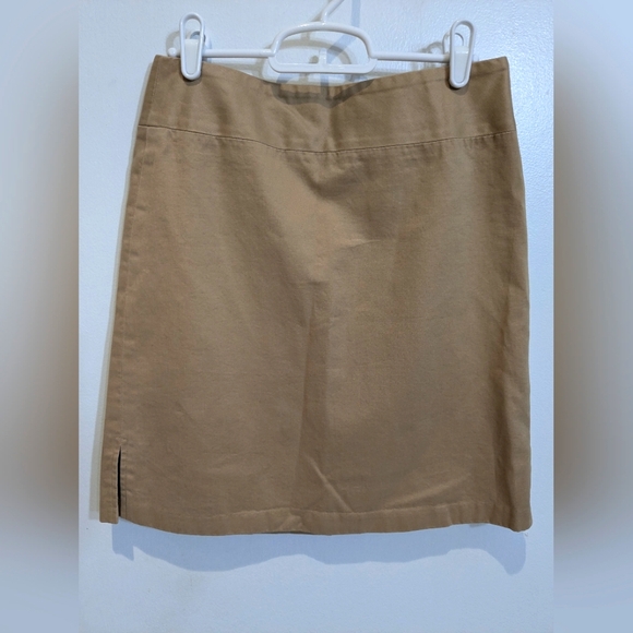 Banana Republic Factory Dresses & Skirts - Banana Republic Tan Skirt, 0